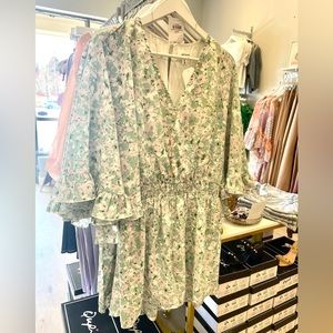 ☀️☀️ 2/$60 Wrap Romper!